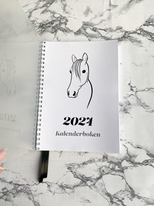 Kalenderboken häst